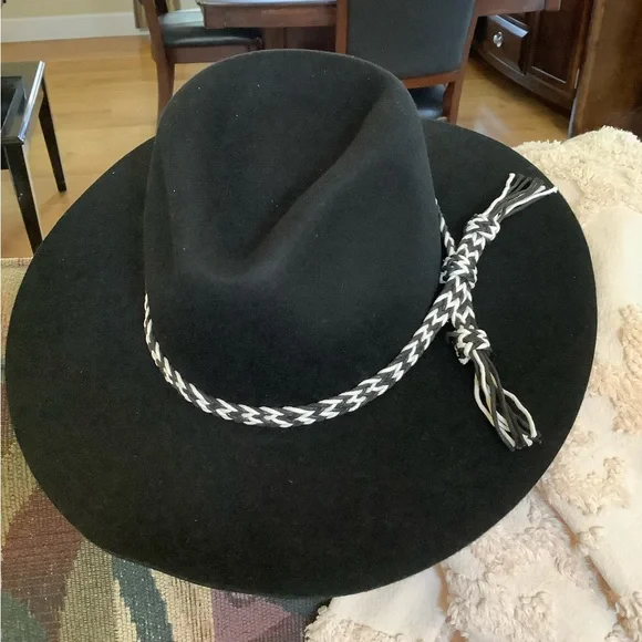 Free People | Accessories | Free People Mossant Paris Hat  display picture 2